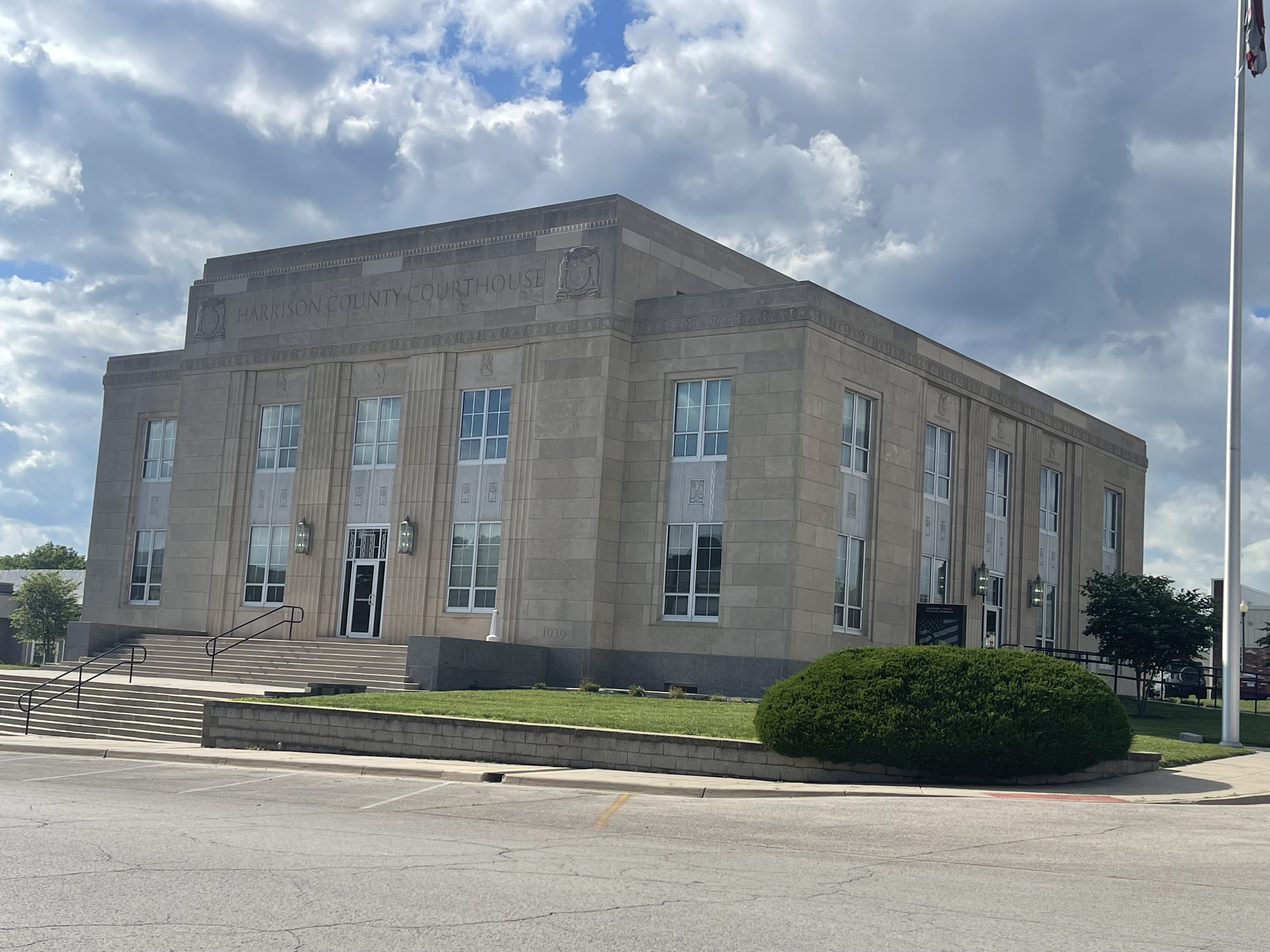 Harrison County Courthouse